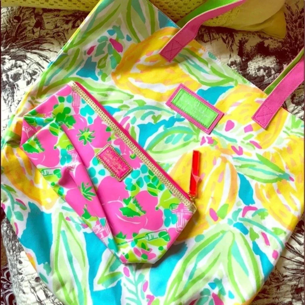 Lilly Pulitzer Estēe Lauder Tote, Makeup, Pouch - Picture 2 of 9